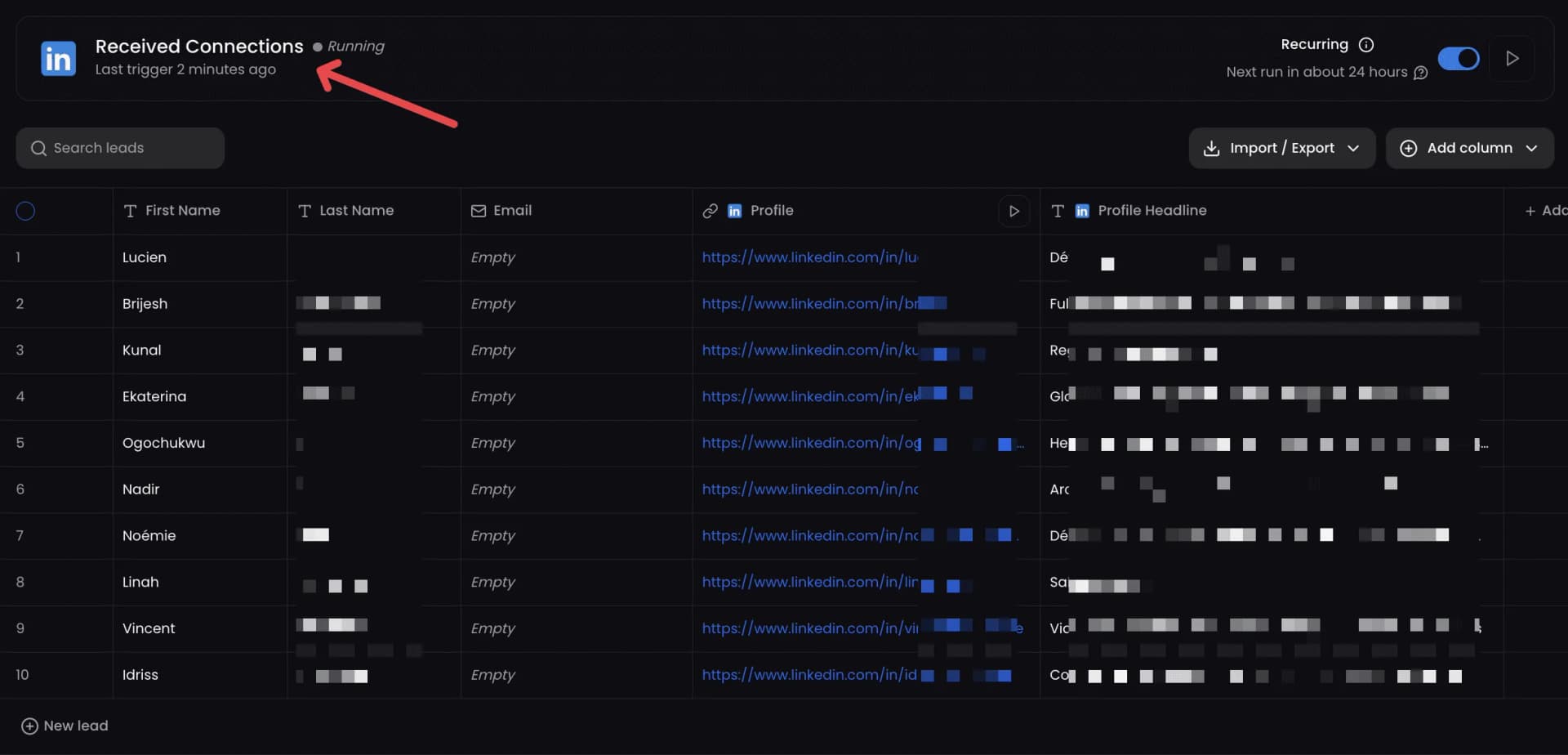 Tableau des leads LinkedIn Received Connections dans ReactIn